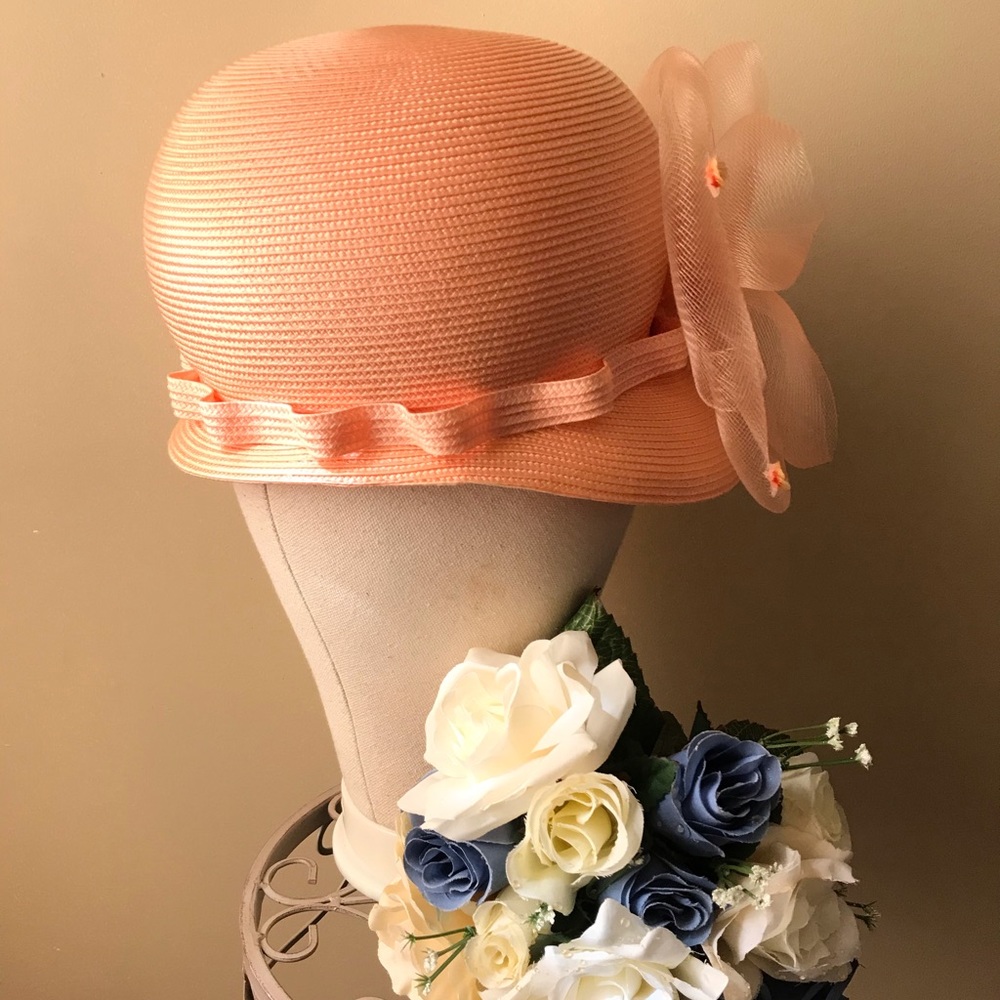 Brand New Round Peach Hat - Picture 2 of 6